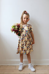 ALMA-SS-BABYDOLL-DRESS (KIDS) - VANILLA MULTICOLOR PASILEY
