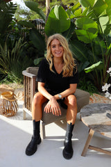 ULLA-SS-VNECK-TSHIRT - BLACK