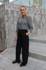 FLORA-BLOUSE - BLACK WHITE FLOWER