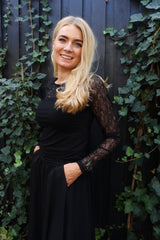 LISA LS LACE BLOUSE 2 - BLACK