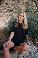 ALMA T-SHIRT - BLACK