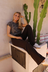 ALMA-U-TSHIRT - MOCCA BROWN LACE