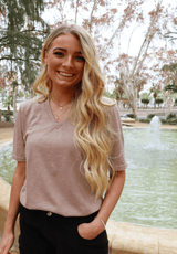 ULLA-SS-VNECK-TSHIRT - DUSTY LIGHT BROWN