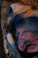 MESH LS TSHIRT - BLUE PEACH GOLD MARBLE