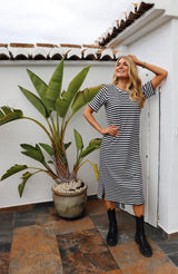 ALMA-TSHIRT-DRESS - BLACK CREME STRIPE