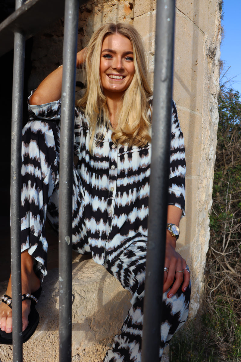 TINE-TIE-DYE-PANT - BLACK BLUE TIE DYE