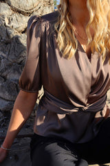 TIKI SS TWIST BLOUSE - DUSTY ROSE