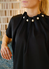 PIP SS PEARL BLOUSE - BLACK