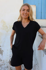 NUNI VNECK TSHIRT - BLACK