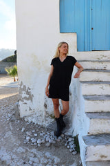 NUNI VNECK TSHIRT - BLACK