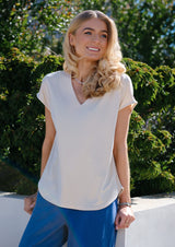 NUNI VNECK TSHIRT - CHAMPAGNE