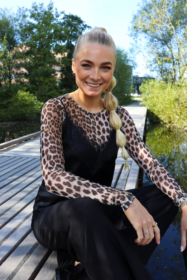 LOLA TOP - BLACK
