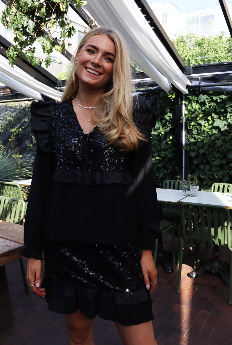 NOR LS FRILL BLOUSE - BLACK SEQUINS