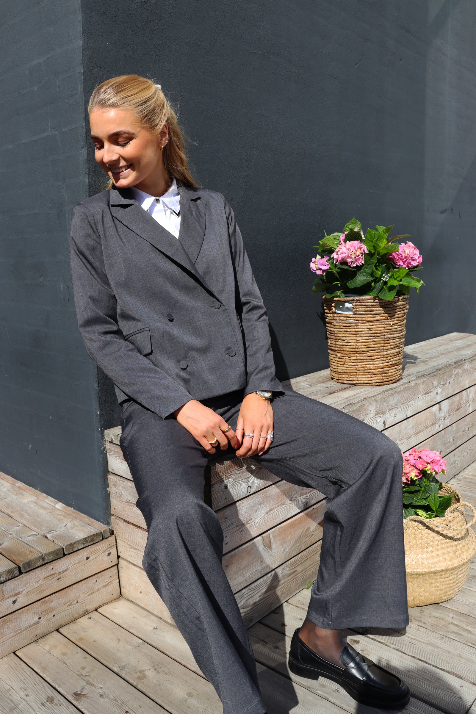 NIBBY SHORT BLAZER - ANTHRACITE GRAY – Liberté Essentiel