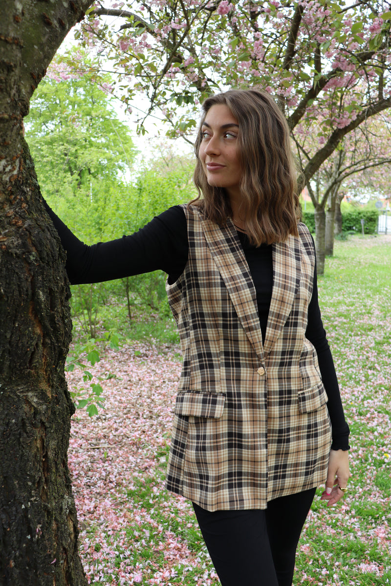 HENNY WAISTCOAT - CHOCOLATE CHECK 